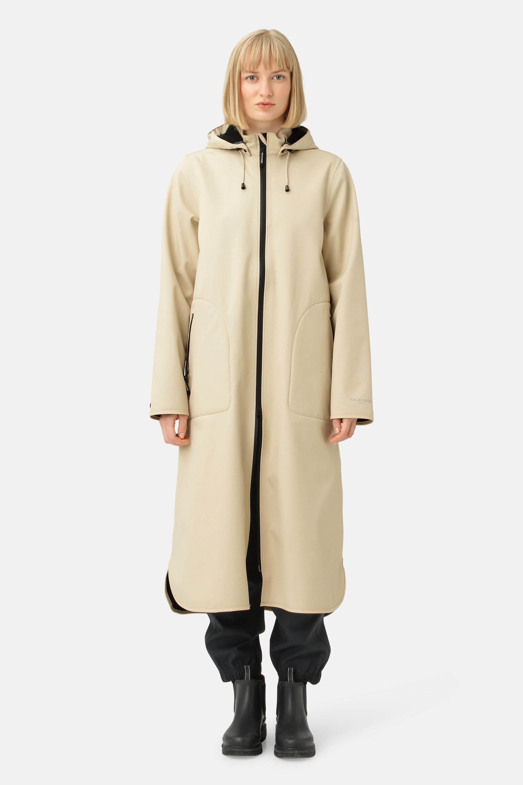 Stylish and waterproof Rain Jackets & Coats - ILSE JACOBSEN